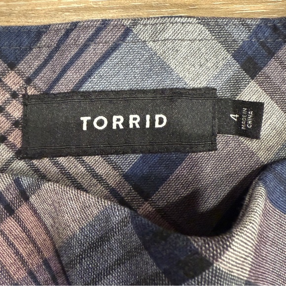 Torrid Pink Blue Plaid Knit Pixie Ponte Capri Pant Legging Plus Size 4X - Picture 2 of 7